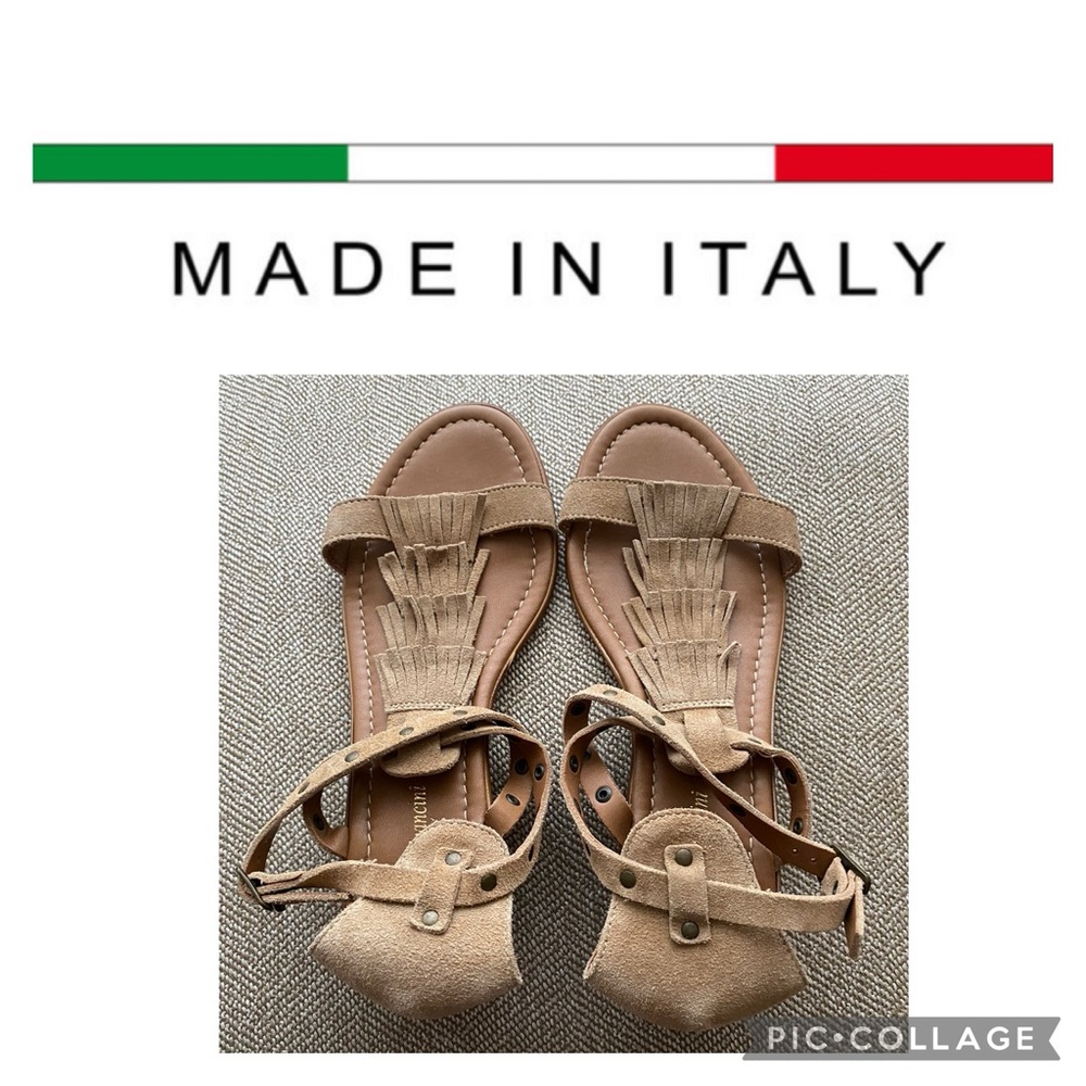 Boho Suede Fringe Festival Sandals. Tan W/Antique Brass Rivet Studs. Size 8.